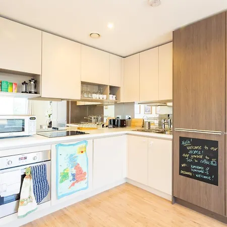 Amazing Modern 2 Bedroom Flat In Greenwich For 4 People London Exterior photo
